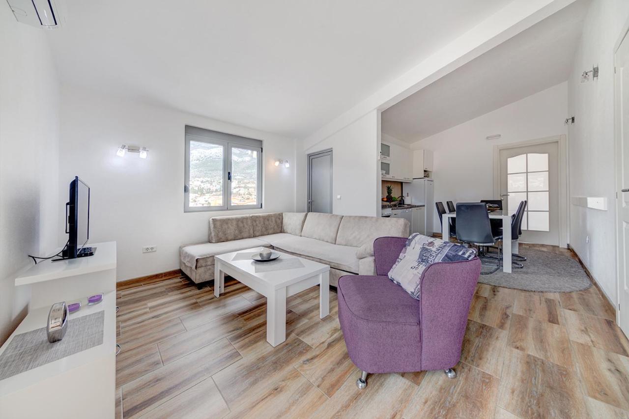 Delfin Apartments 苏托莫雷 外观 照片