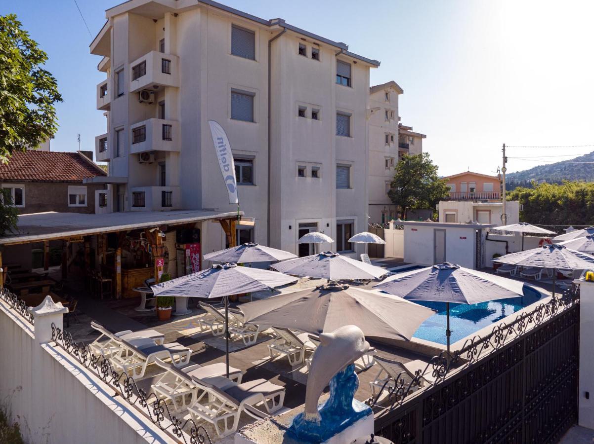 Delfin Apartments 苏托莫雷 外观 照片