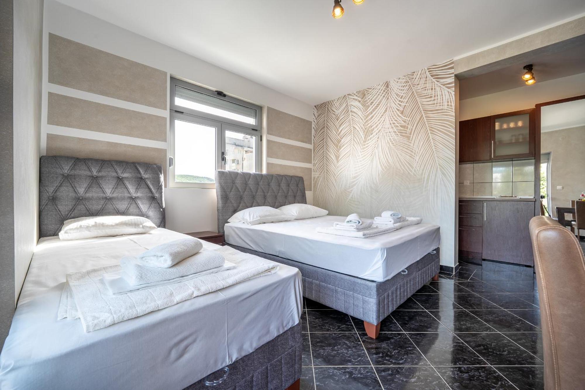 Delfin Apartments 苏托莫雷 外观 照片