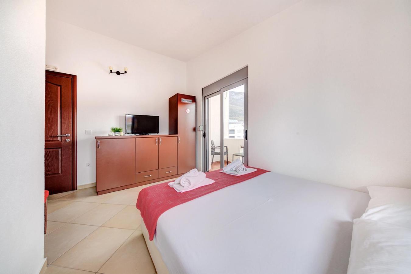 Delfin Apartments 苏托莫雷 客房 照片